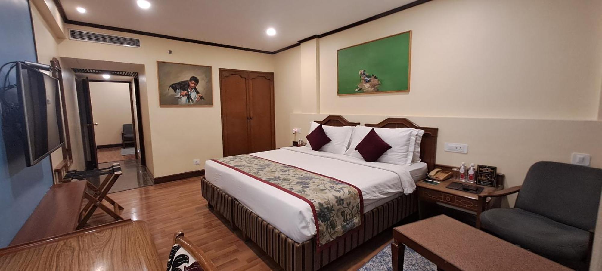 Executive Suite