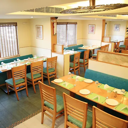 Harrisons Hotel-2